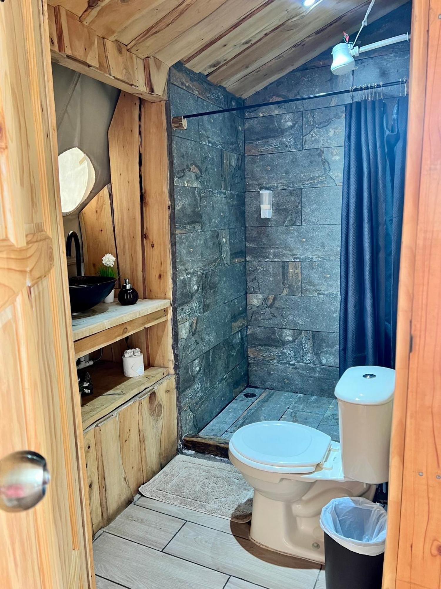 Green Noise Glamping Fraijanes Extérieur photo