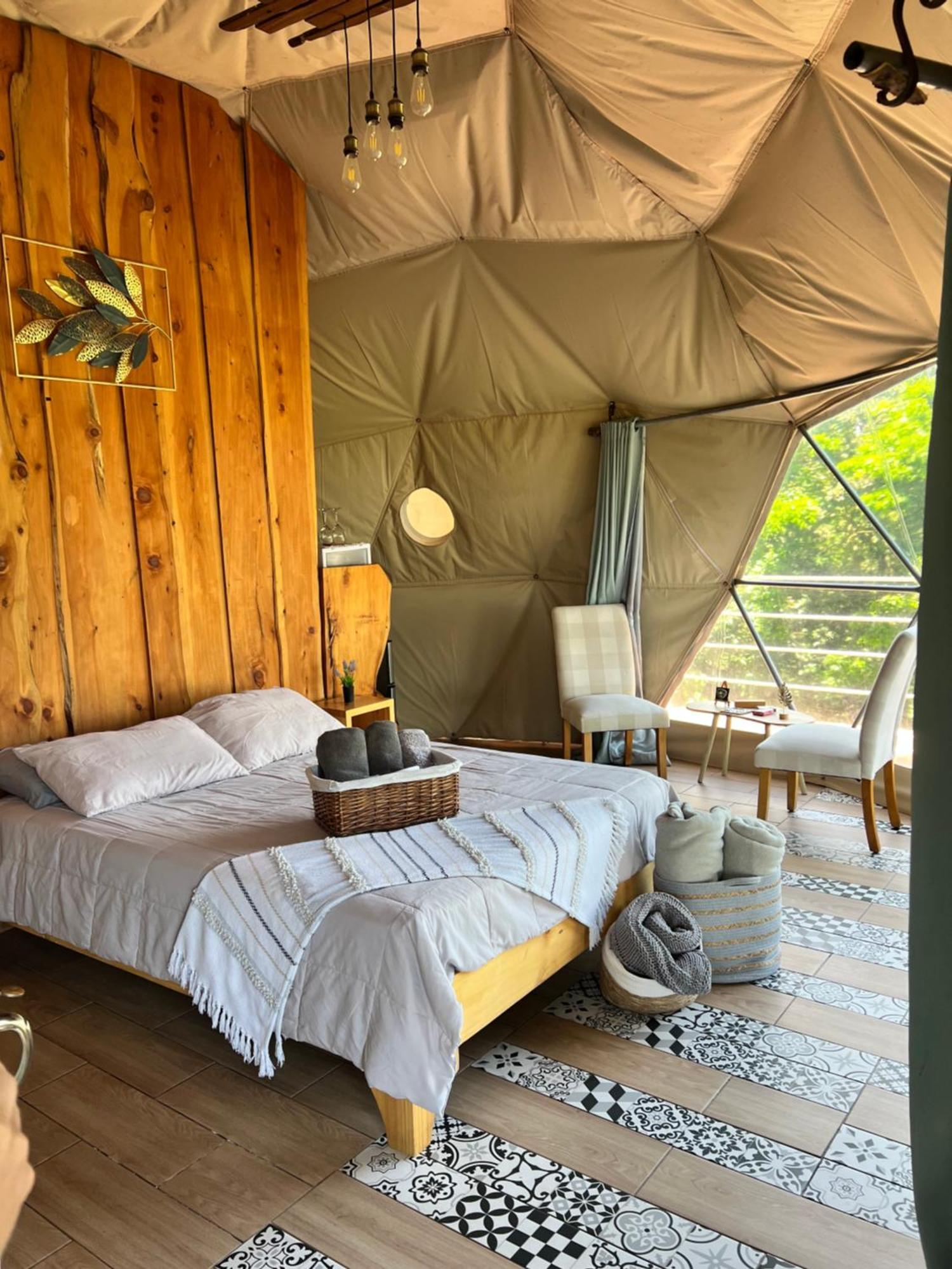 Green Noise Glamping Fraijanes Extérieur photo